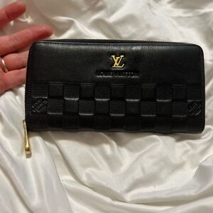 Used Louis Vuitton Black Checkered Wallet with Gold Zipper